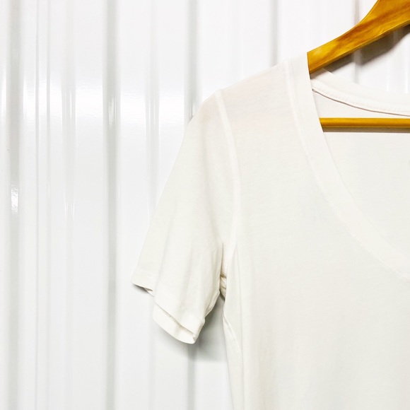 Lululemon Love Tee - Picture 5 of 8